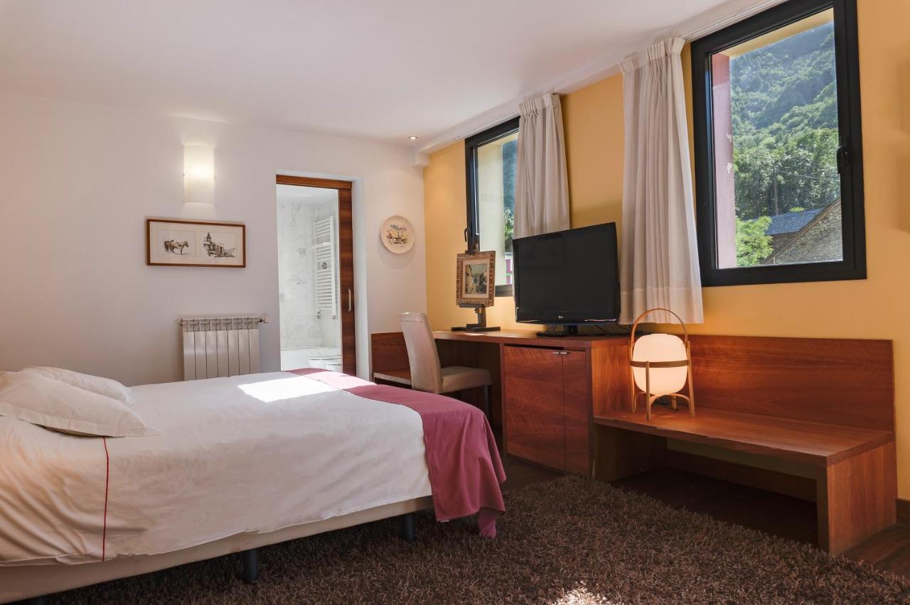 Hotel Cardos Ribera de Cardos Ngoại thất bức ảnh