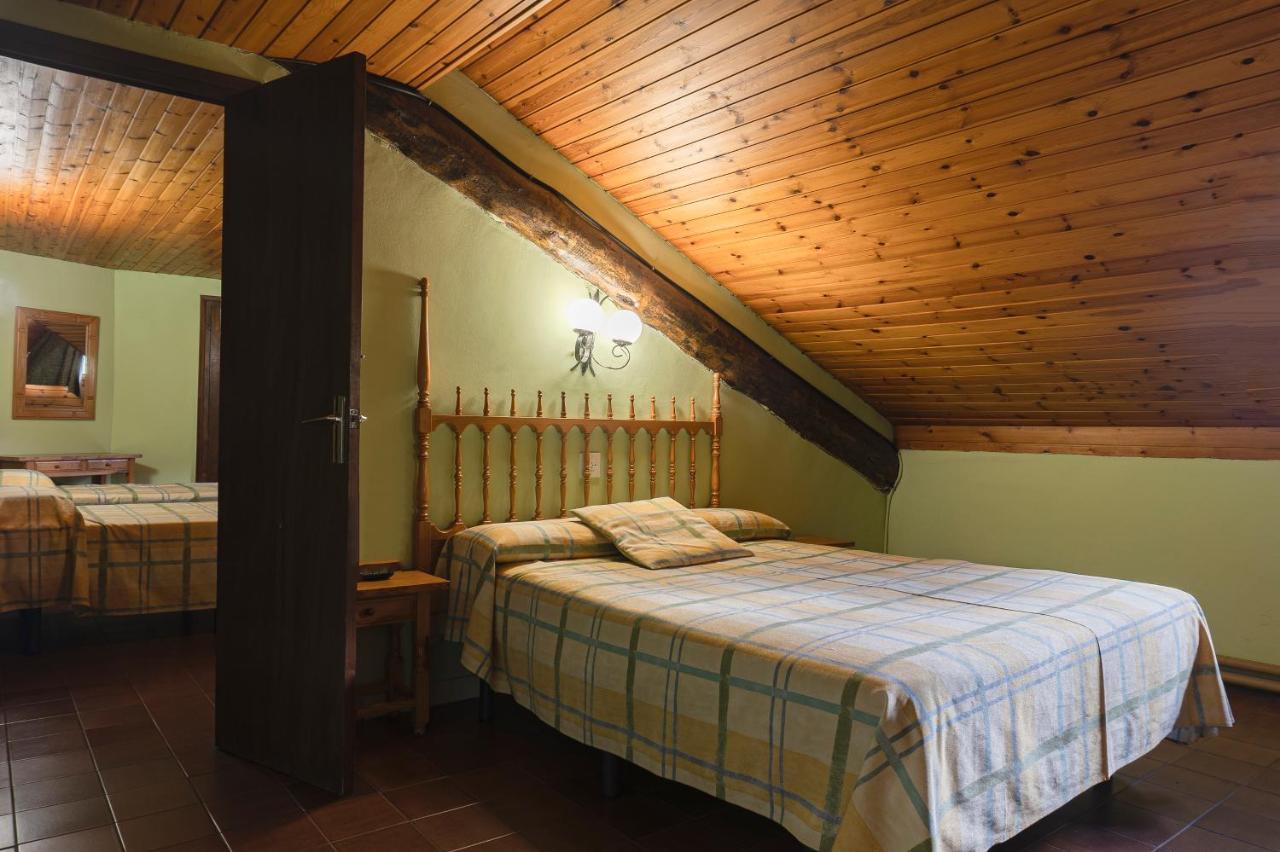 Hotel Cardos Ribera de Cardos Ngoại thất bức ảnh