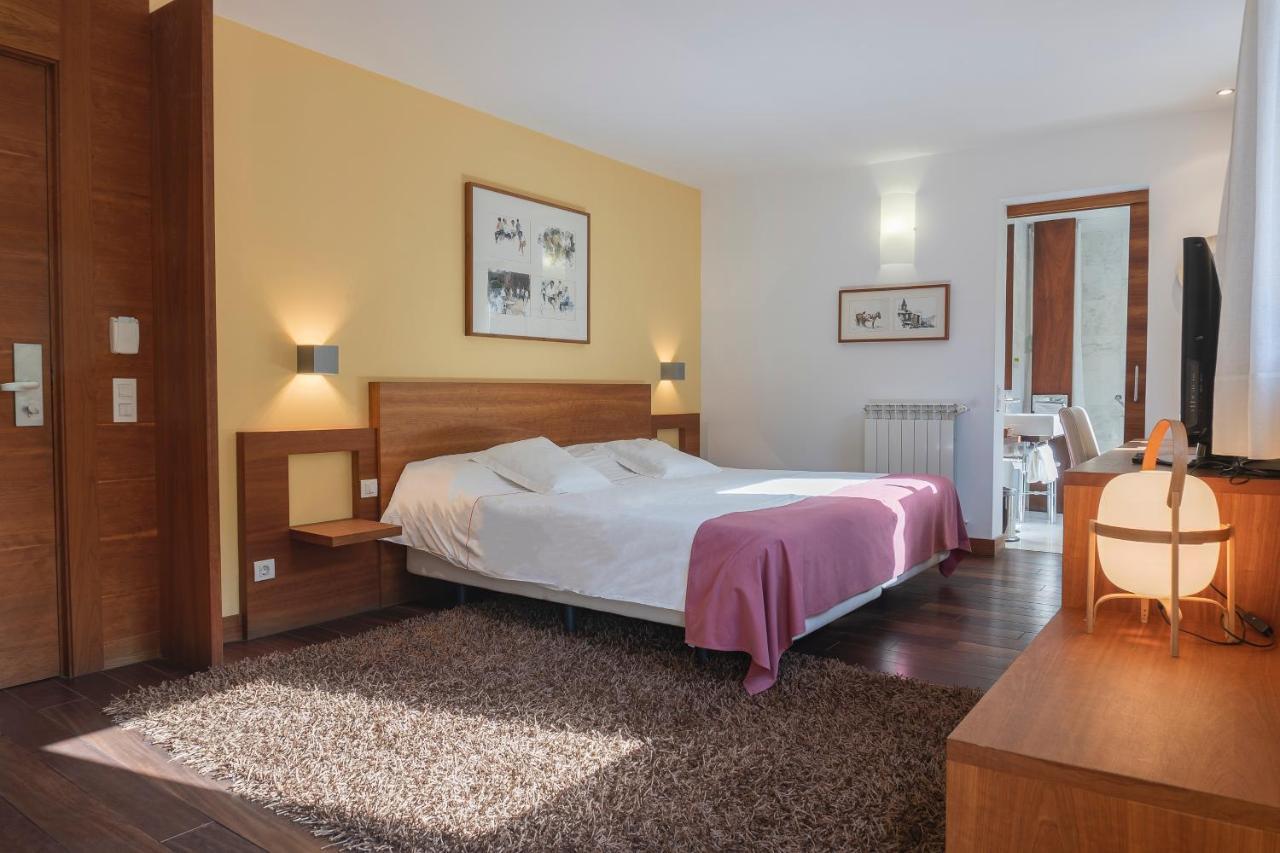 Hotel Cardos Ribera de Cardos Ngoại thất bức ảnh